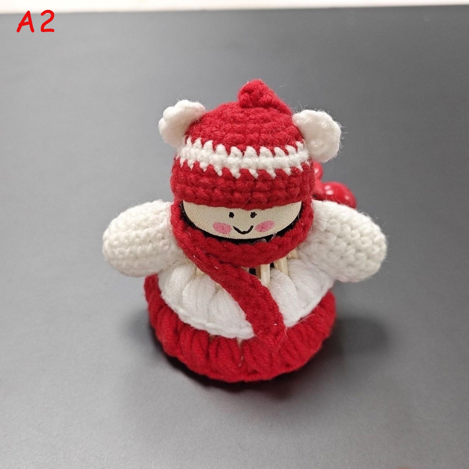 Handmade Crochet Snowman Shuttlecock Keychain, Cute Yarn Knit Winter Bag Charm, Phone Pendant, Christmas Gift Idea