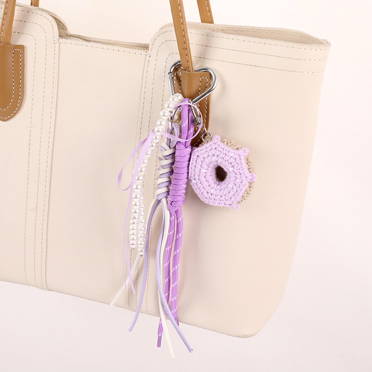 Handmade Crochet Donut Keychain, Knitted Rope Bag Charm, Cute Yarn Phone Strap, Pearl Tassel Key Ring, Aesthetic Gift for Her